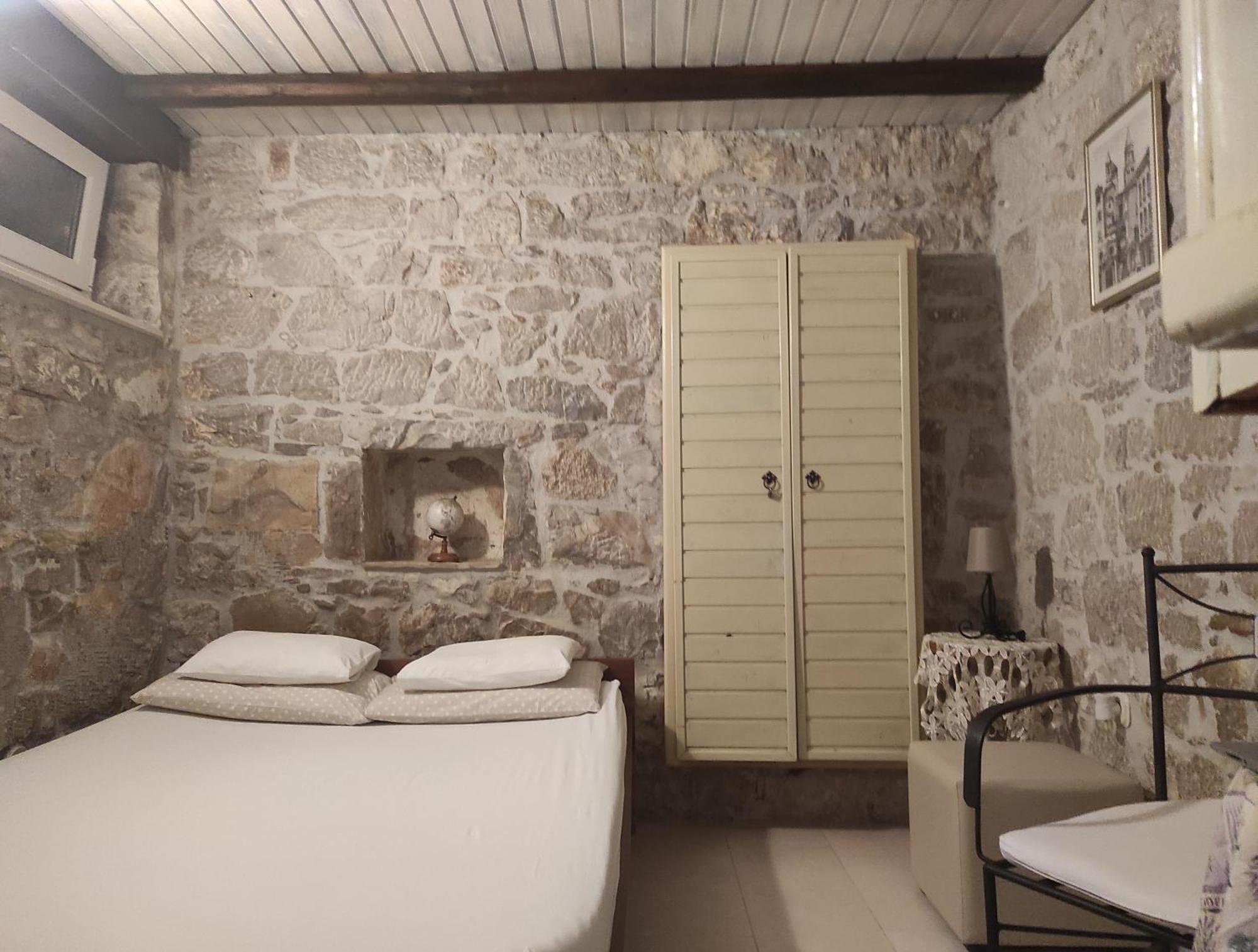Guesthouse Mirula Split Exterior photo